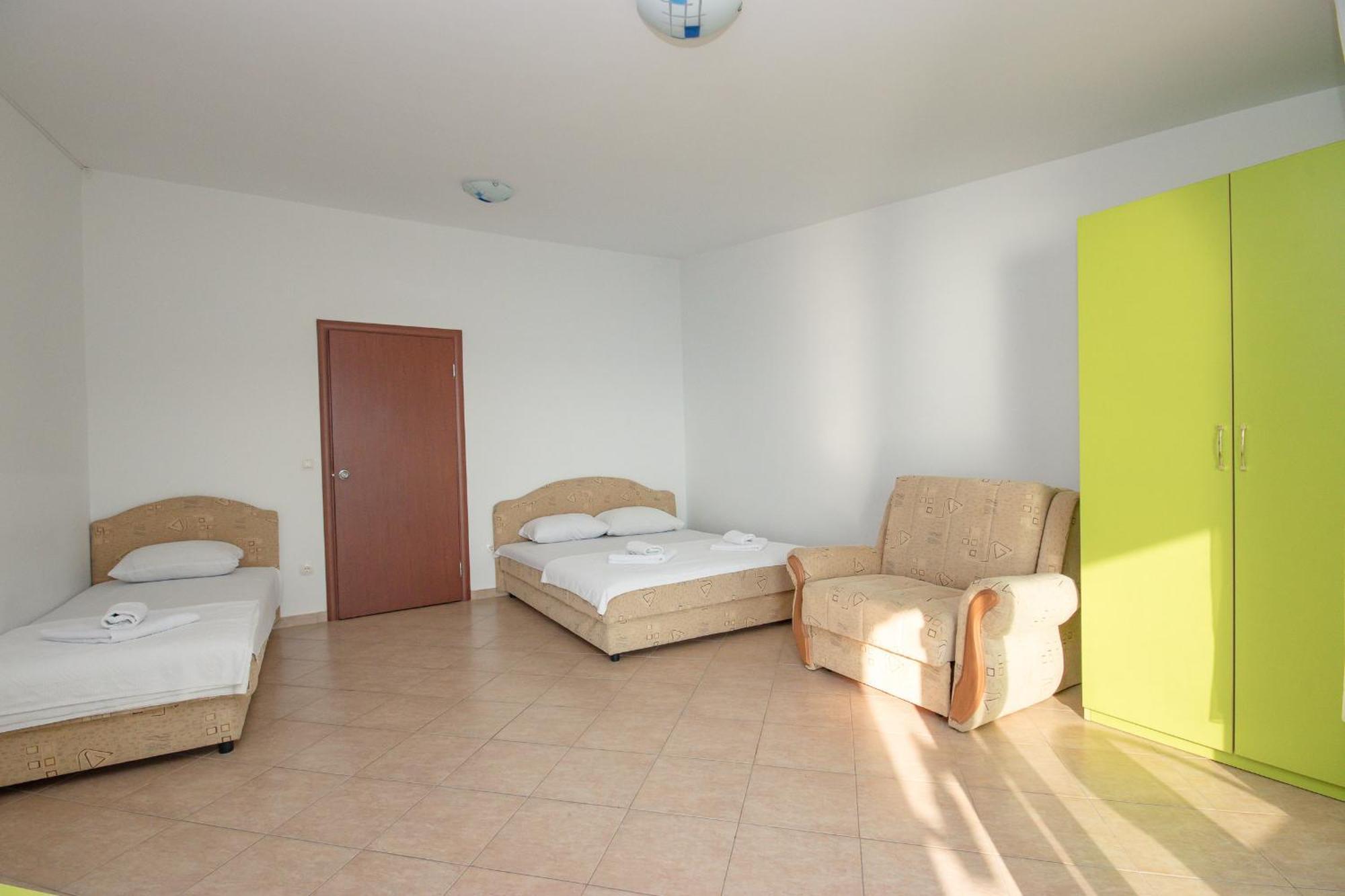 Aleksandra Apartments Utjeha Luaran gambar