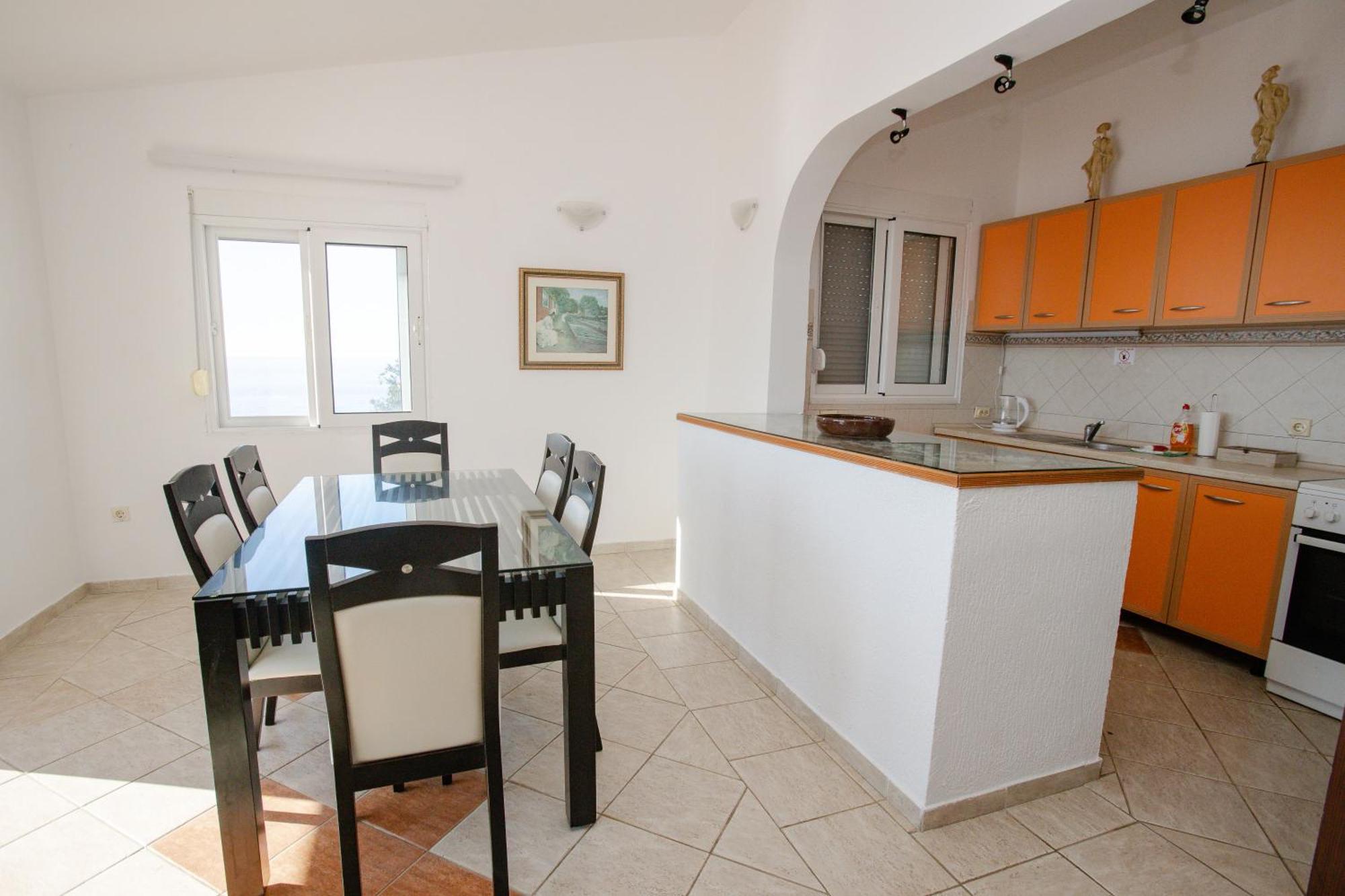 Aleksandra Apartments Utjeha Luaran gambar