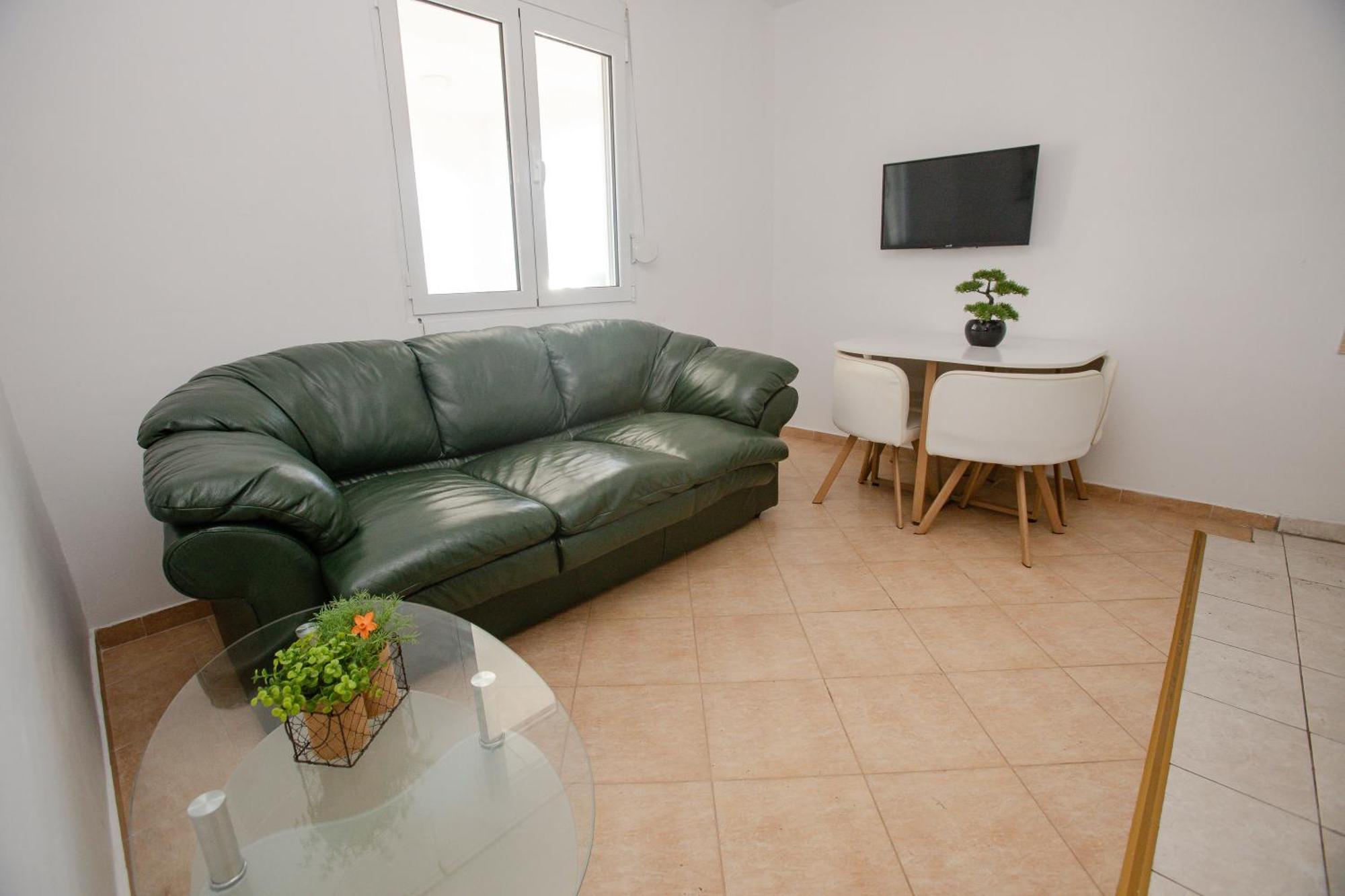 Aleksandra Apartments Utjeha Luaran gambar